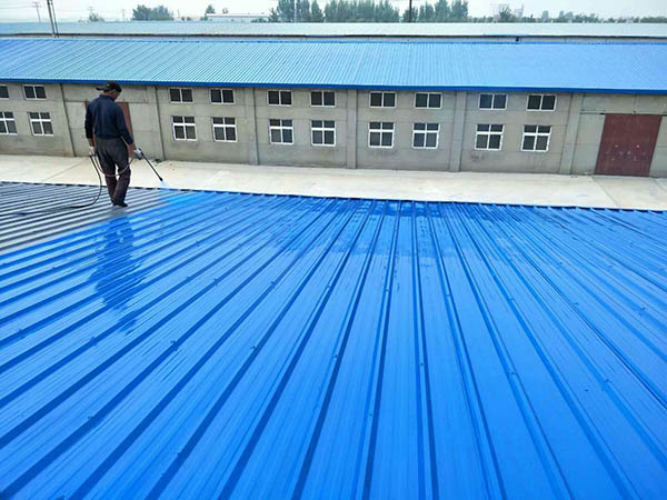 新安 彩钢瓦喷漆翻新工业厂房、仓库